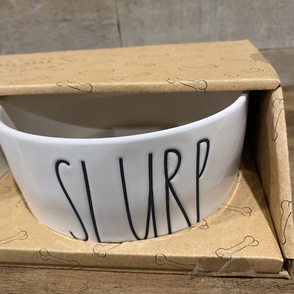 Rae Dunn pet bowls - Picture 2 of 4
